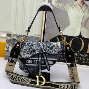 <AUTHENTIC>Dior bag